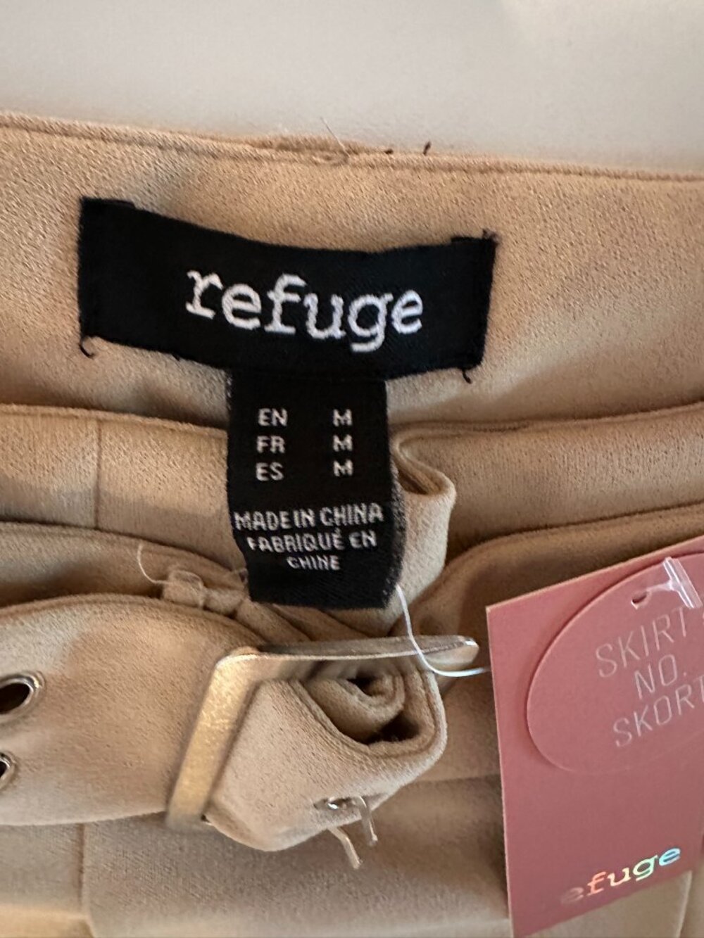 NWT Refuge Tan Pleated Belted Mini Skort Size M - Picture 3 of 10